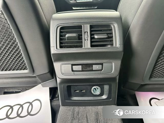 Audi Q5L Sportback id 4238371 из Китая 23