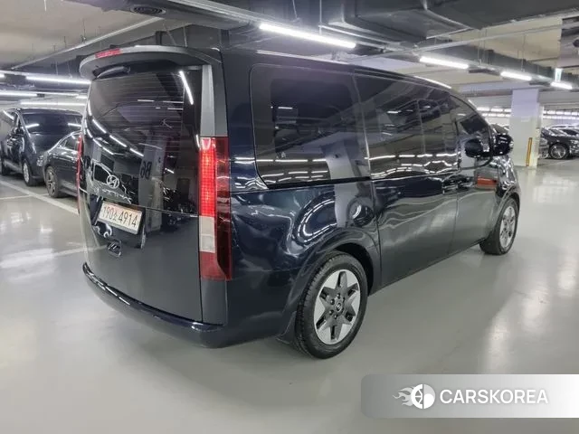 Hyundai Staria id 3508920 из Кореи 13