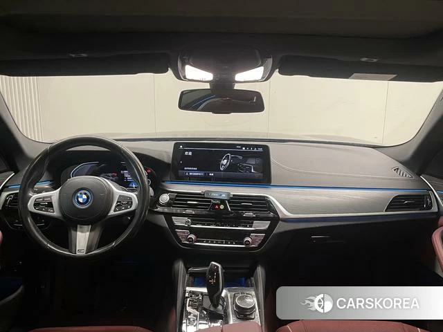BMW 5 series PHEV id 4273169 из Китая 17