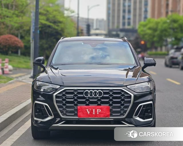 Audi Q5L id 4272745 из Китая 14