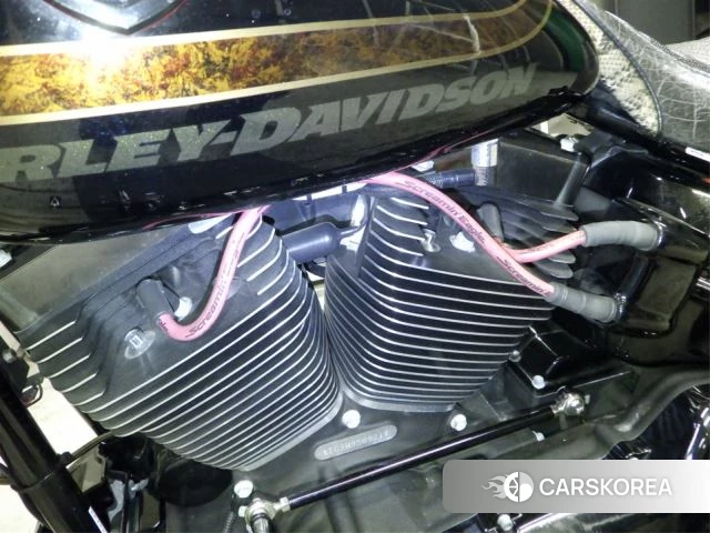 Engine photo