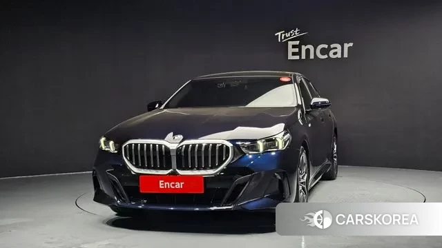 BMW 5 Series (G60) id 3512080 из Кореи 13