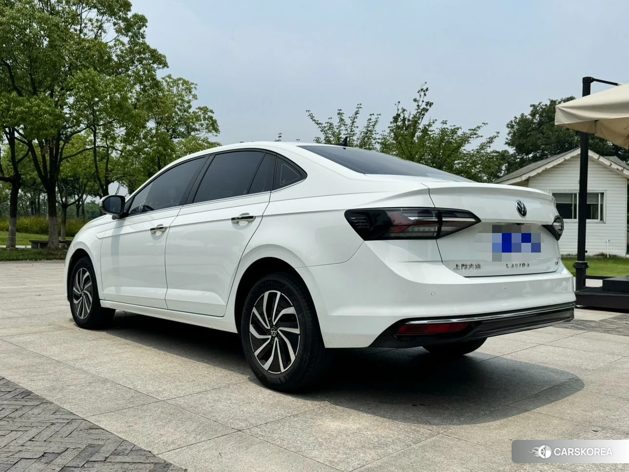Volkswagen Lavida 2023 Белый из Китая, фото 6