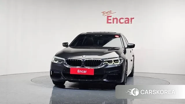 BMW 5 Series (G30) id 3233233 из Кореи 13