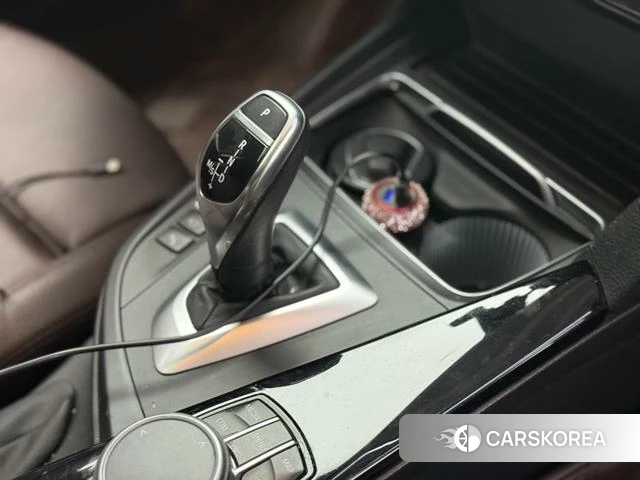 BMW 3 series 2018 Белый из Китая, фото 6
