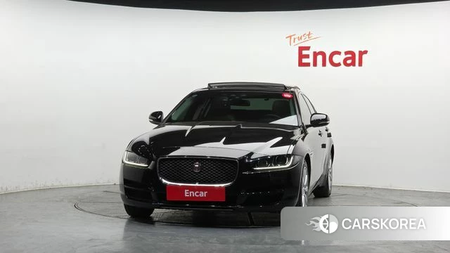 Jaguar XE id 3924970 из Кореи 13