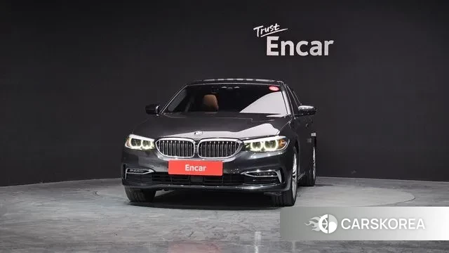 BMW 5 Series (G30) id 3552161 из Кореи 13