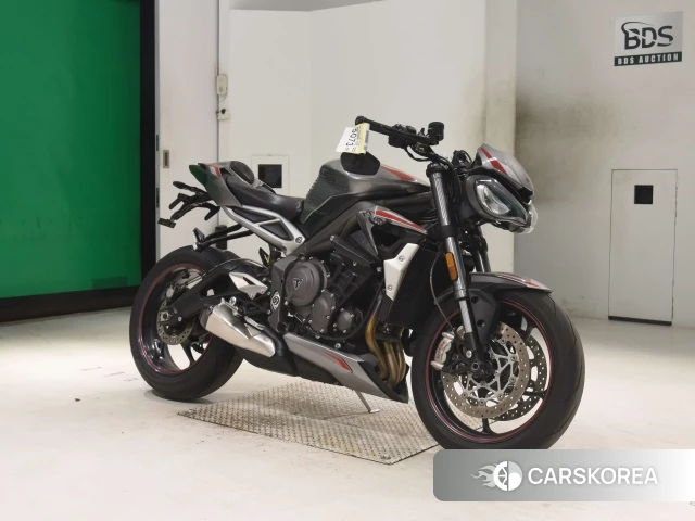 Triumph STREET TRIPLE 765 RS 2020 из Японии, фото 4