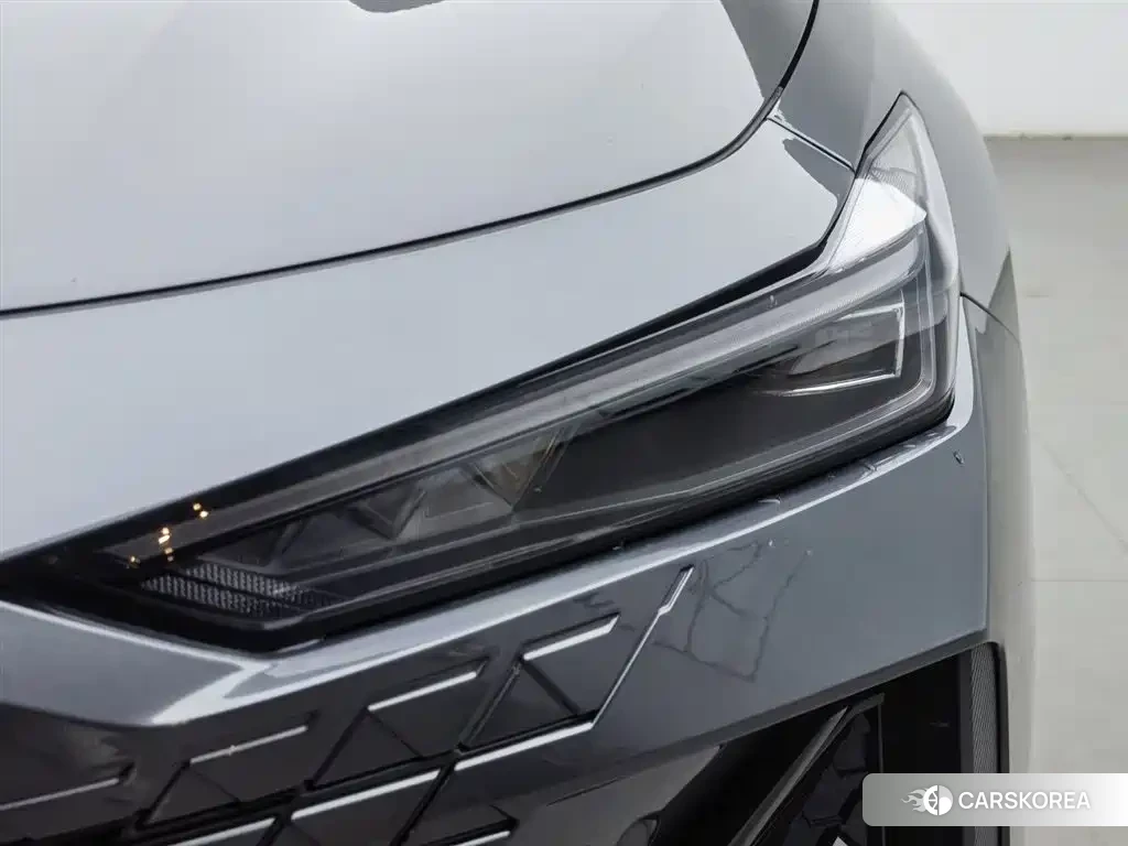 Chang'an Changan UNI-V id 4545736 из Китая 17
