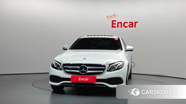 Mercedes-Benz E-Class W213 id 4776076 из Кореи 23