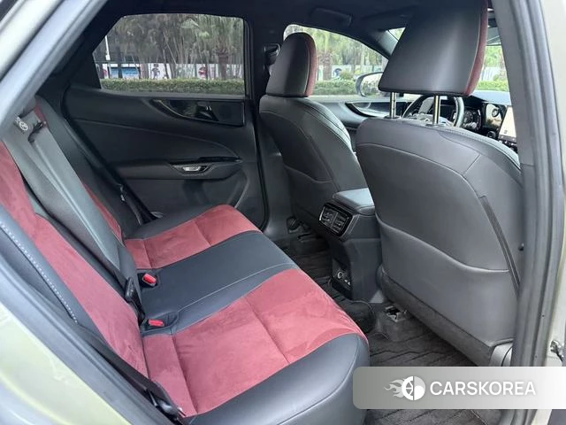 Lexus NX id 4353822 из Китая 7