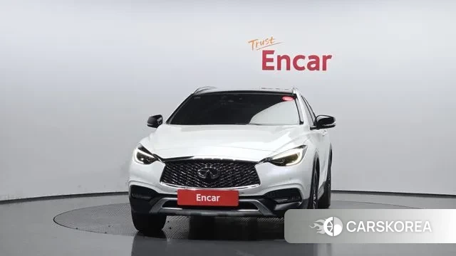 Infiniti QX30 id 3344811 из Кореи 13