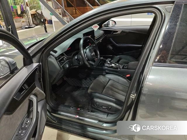 Audi A4L 2022 Темно-серый из Китая, фото 3