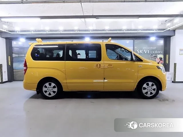 Hyundai The New Grand Starex id 3282381 из Кореи 13