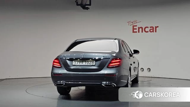 Mercedes-Benz E-Class W213 id 4476860 из Кореи 23