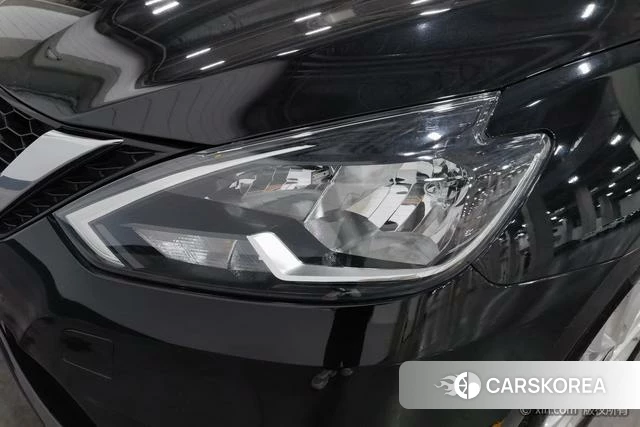 Nissan Xuan Yi id 4297863 из Китая 17