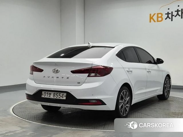 Hyundai The New Avante AD id 4397460 из Кореи 12