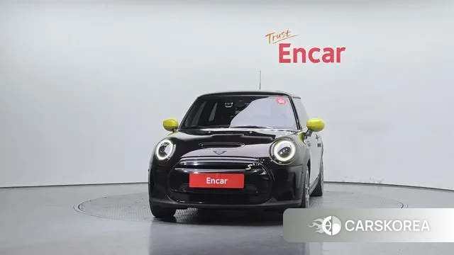 Mini Cooper Electric id 3181061 из Кореи 13