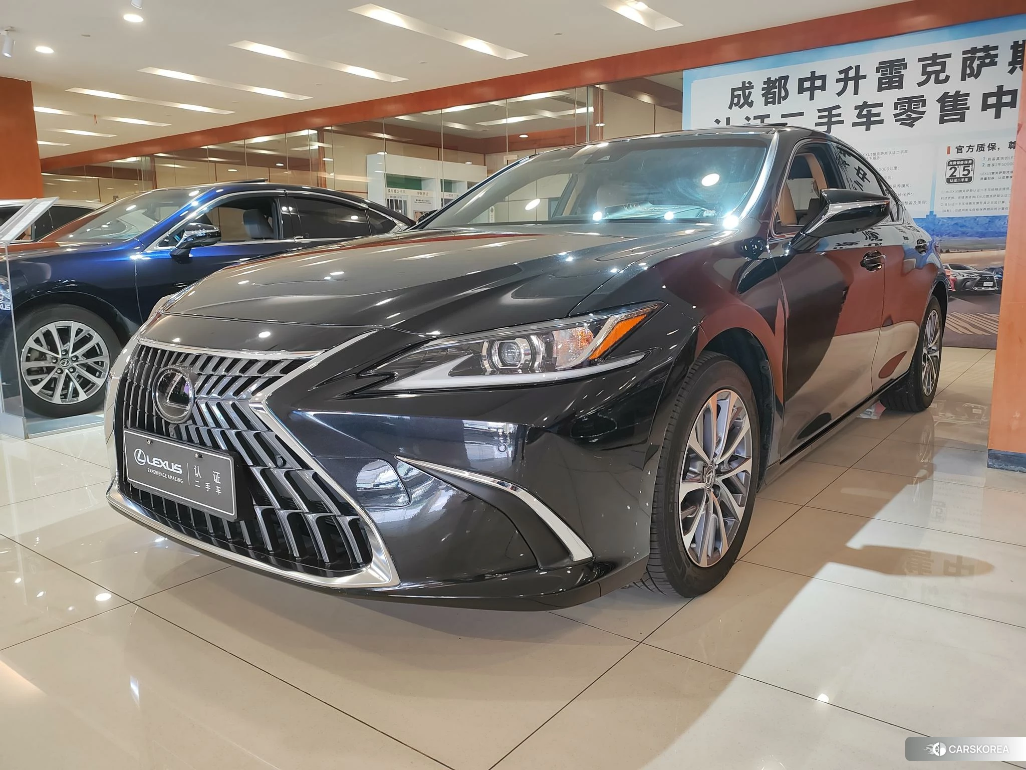 Lexus ES 2023 Черный из Китая, фото 5