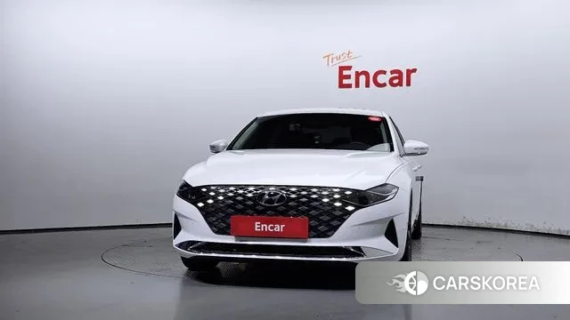 Hyundai The New Grandeur IG Hybrid id 3059909 из Кореи 13