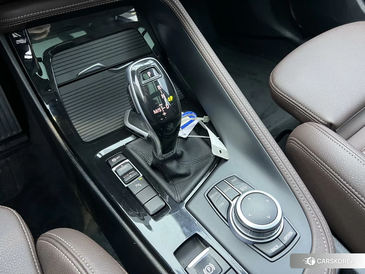 BMW X1 id 4486297 из Китая 8