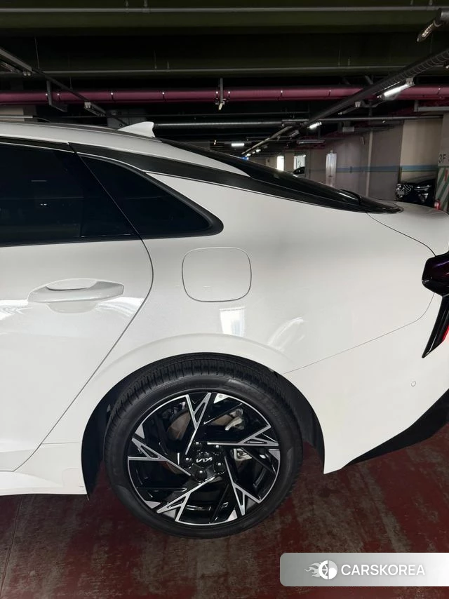 Kia The New K5 3rd generation 2024 Белый из Кореи, фото 4