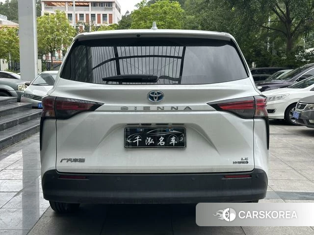 Toyota Saina id 4335333 из Китая 11