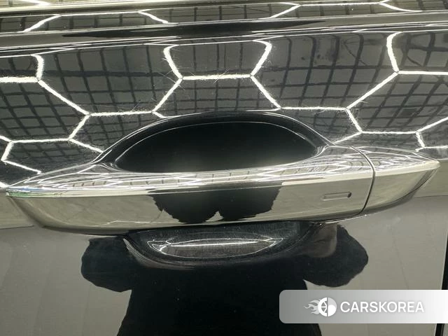 Volkswagen Tiguan L id 4256354 из Китая 11