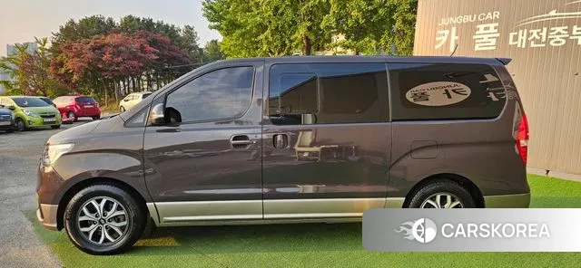 Hyundai The New Grand Starex id 3339331 из Кореи 13