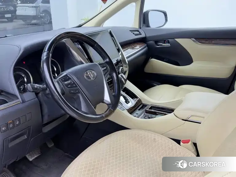 Toyota Elfa id 4600812 из Китая 11