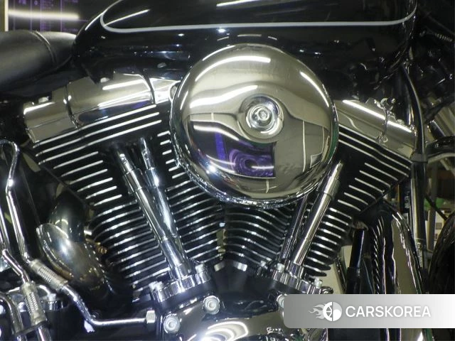Engine photo