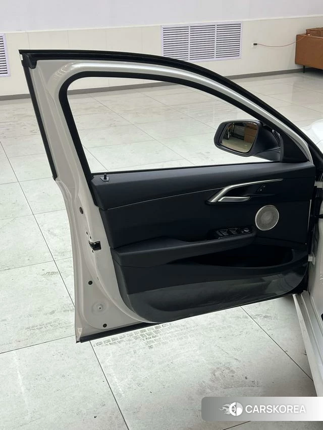 BMW 1 series id 4277073 из Китая 15