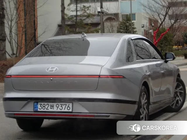 Hyundai Grandeur (GN7) id 3279525 из Кореи 13