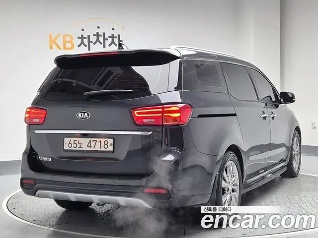 Kia The New Carnival id 2434613 из Кореи 13