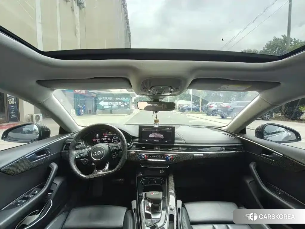 Audi A5 2021 Silver/gray из Китая, фото 3