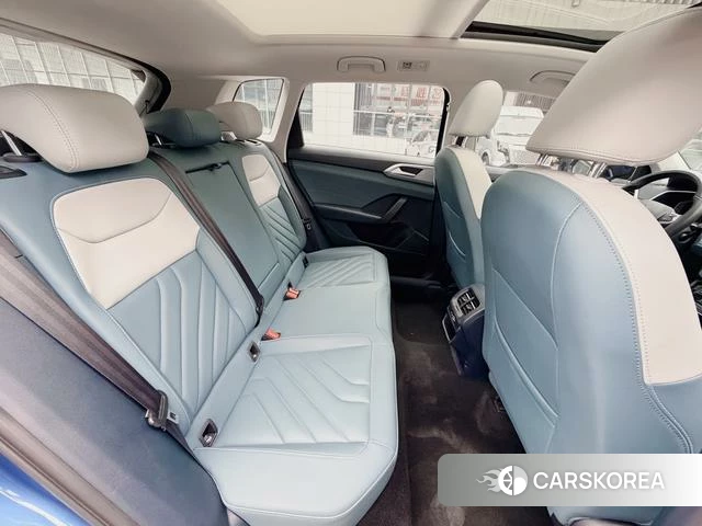 Volkswagen Tuyue id 3983386 из Китая 17