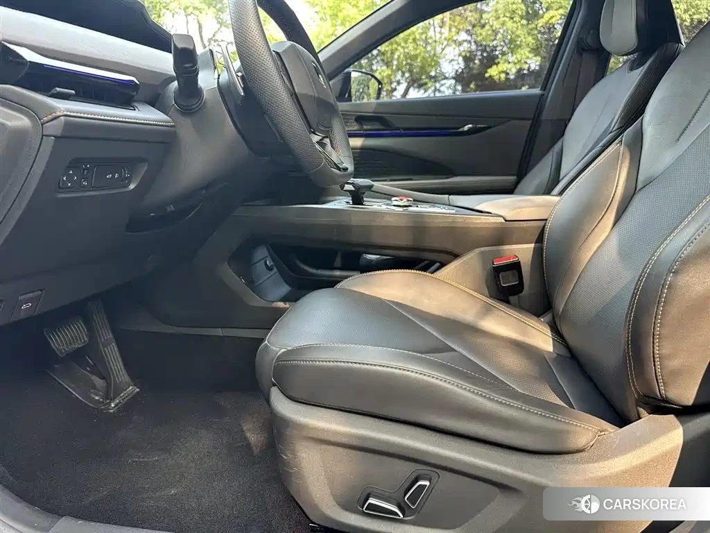 Chang'an Changan UNI-V id 4565267 из Китая 10