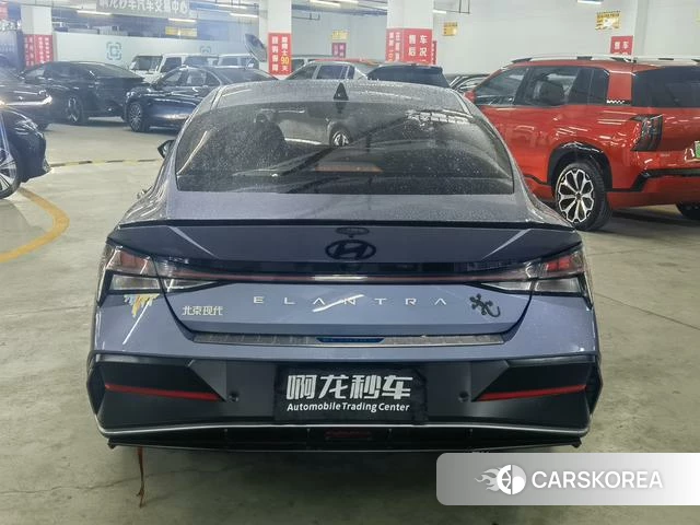 Hyundai Elantra 2024 Синий из Китая, фото 3