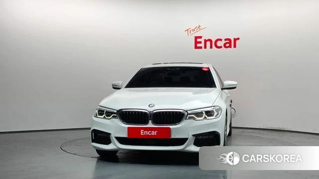 BMW 5 Series (G30) id 4746309 из Кореи 23