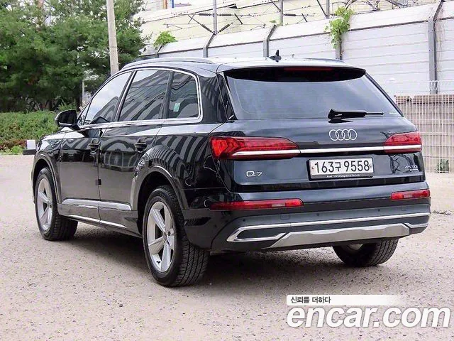 Audi Q7 (4M) id 2849737 из Кореи 13