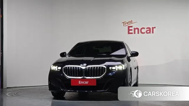 BMW 5 Series (G60) id 3605697 из Кореи 13