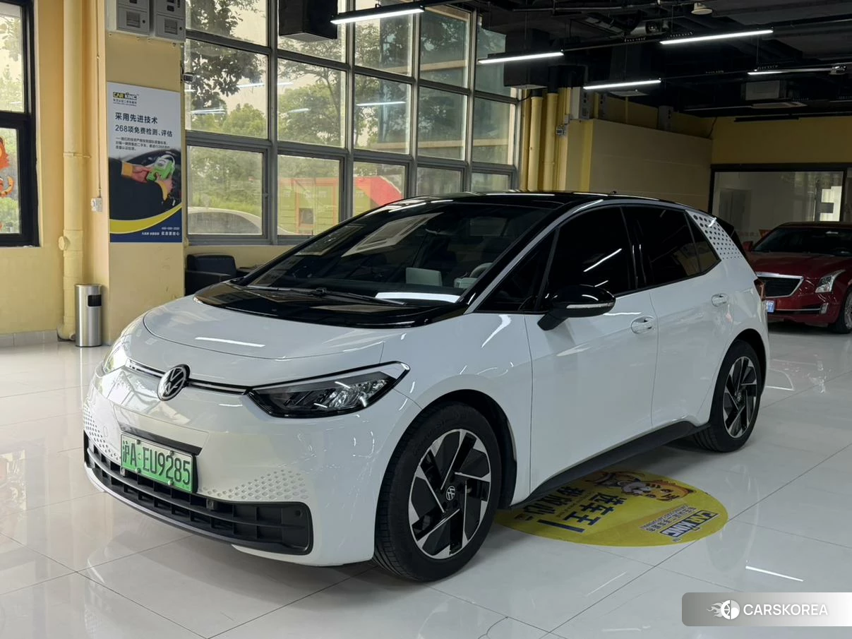 Volkswagen ID.3 2024 Белый из Китая, фото 3