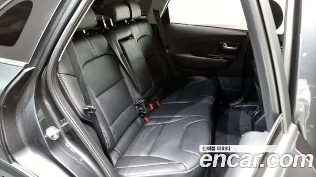 Kia Niro EV id 2692228 из Кореи 13