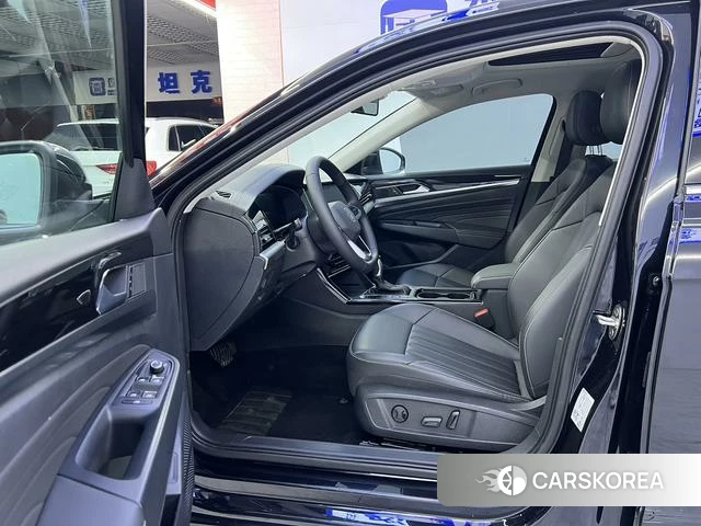 Volkswagen Passat id 4263075 из Китая 12