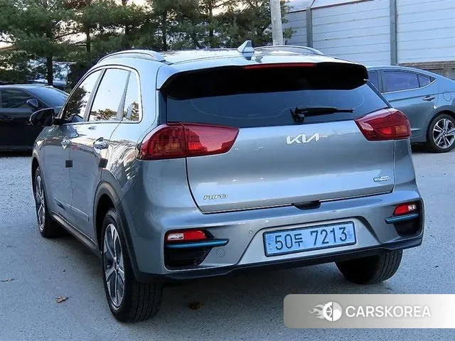 Kia Niro EV id 3373580 из Кореи 13