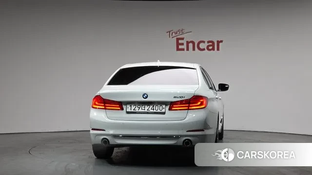 BMW 5 Series (G30) id 3736813 из Кореи 13