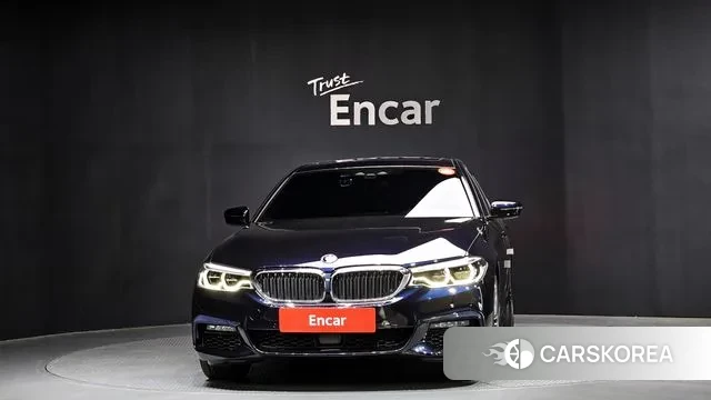 BMW 5 Series (G30) id 3556896 из Кореи 13