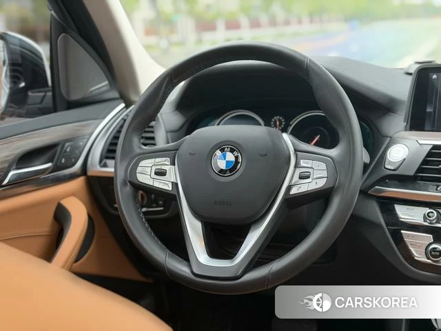 BMW X3 id 4211758 из Китая 14