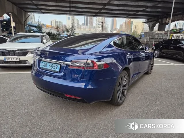 Tesla Model S id 3619505 из Кореи 12