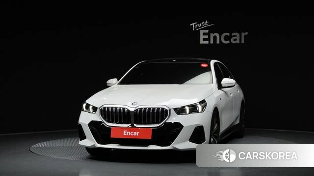 BMW 5 Series (G60) id 4739194 из Кореи 23